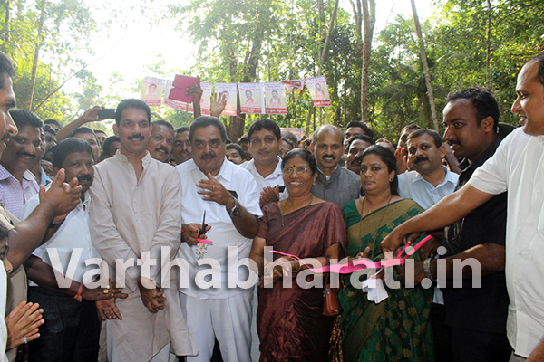 ದಶಕಗಳ ಬೇಡಿಕೆಗೆ ಕೊನೆಗೂ ಮುಕ್ತಿ : ಕೋಲ್ಚಾರು - ಬಂದಡ್ಕ ರಸ್ತೆ ಲೋಕಾರ್ಪಣೆ